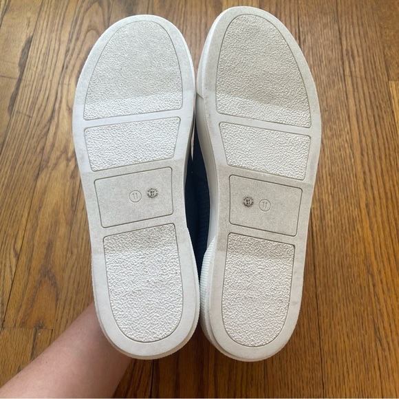 Arizona Slip On Platform Snake Print Navy Sneakers Size 11 NWT - Picture 6 of 6